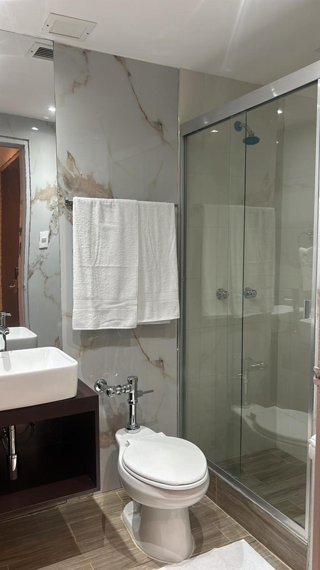 קראקס Hotel Grand Galaxie מראה חיצוני תמונה